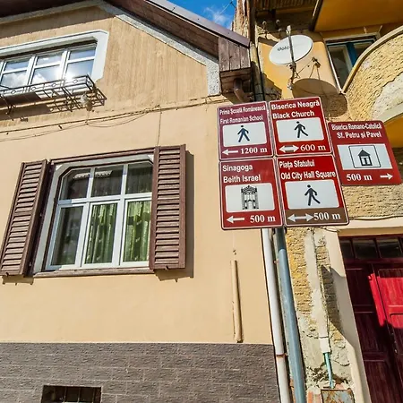 Apartment Lamp House