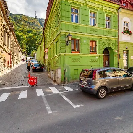 Apartment Lamp House Brasov