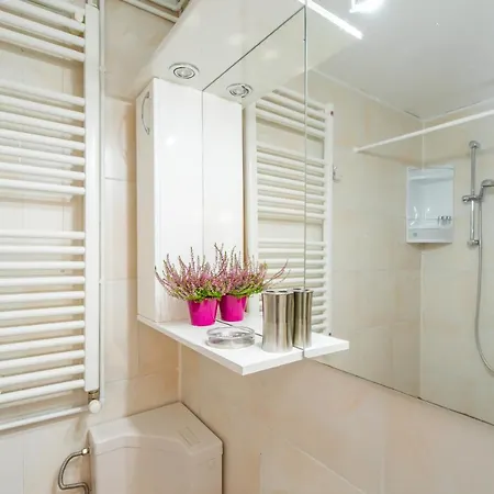 Apartment Lamp House